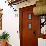La Quinta Hacienda Apartment